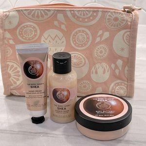 The Body Shop - Shea Gift Pouch